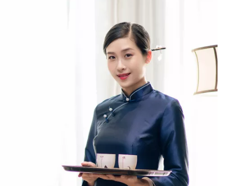 這個(gè)世界，正在悄悄獎(jiǎng)勵(lì)那些敬業(yè)的人
